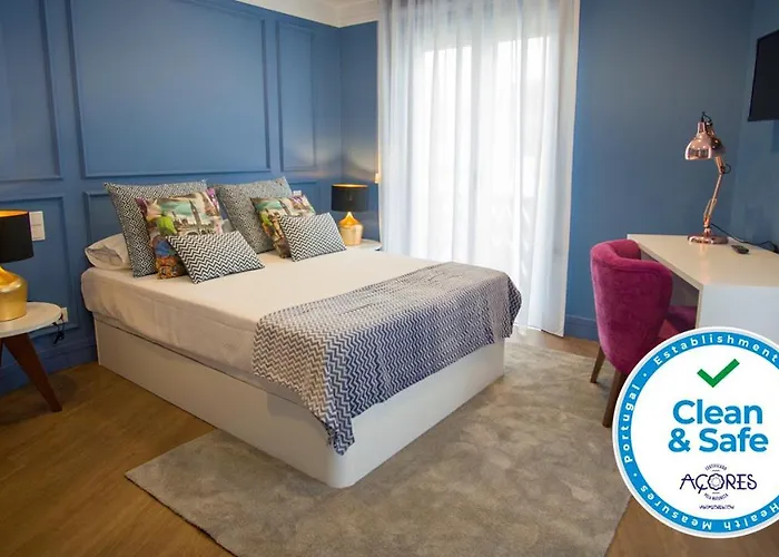 Zigzag Hostel